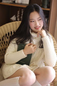 丰满的邻居
